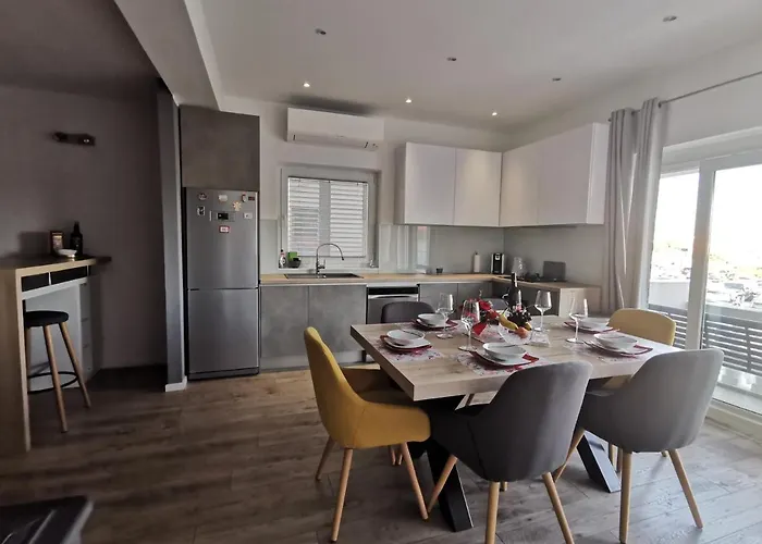 Guest House Greta Apartament